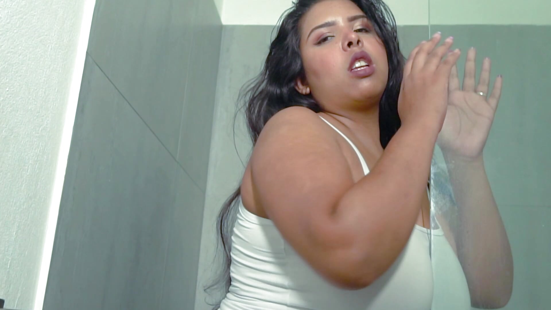 let me make love to you from a distance, seduce you to the rhythm of my words - video by SaLomeJonees cam model