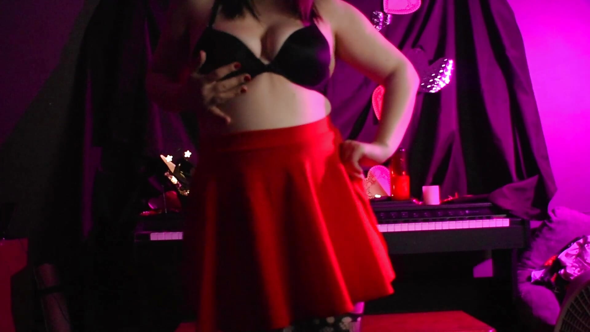 Happy Valentine's Day! - video di missteriousbelle modella di cam