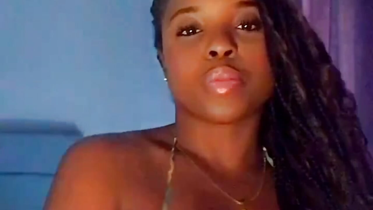 profile-intro-video-1765390490 - video by PRIMAGODDESS cam model