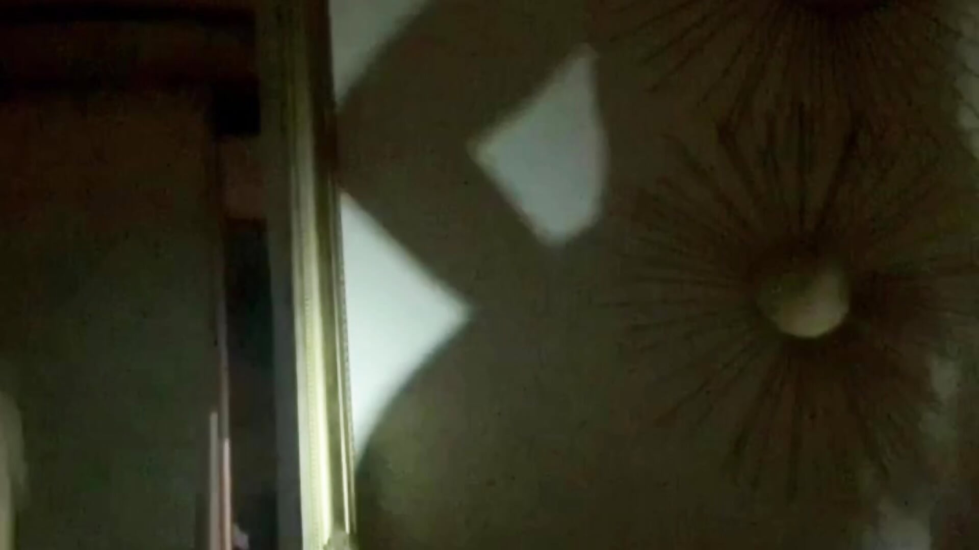 video - Elissiya11 adlı kamera modelinin videosu