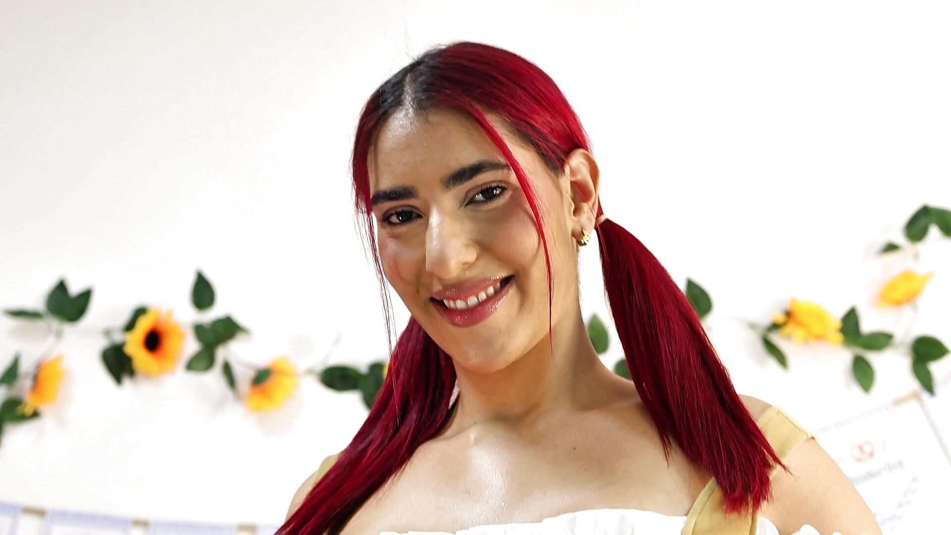 🍻 DRINK WITH ME, FLIRT WITH ME – video af lorrayne_ cam-model