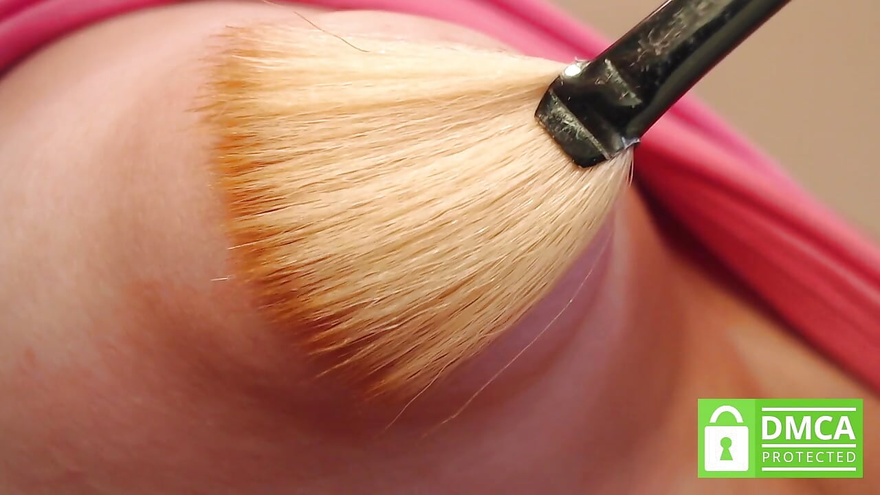 Brush on the puffy nipple
