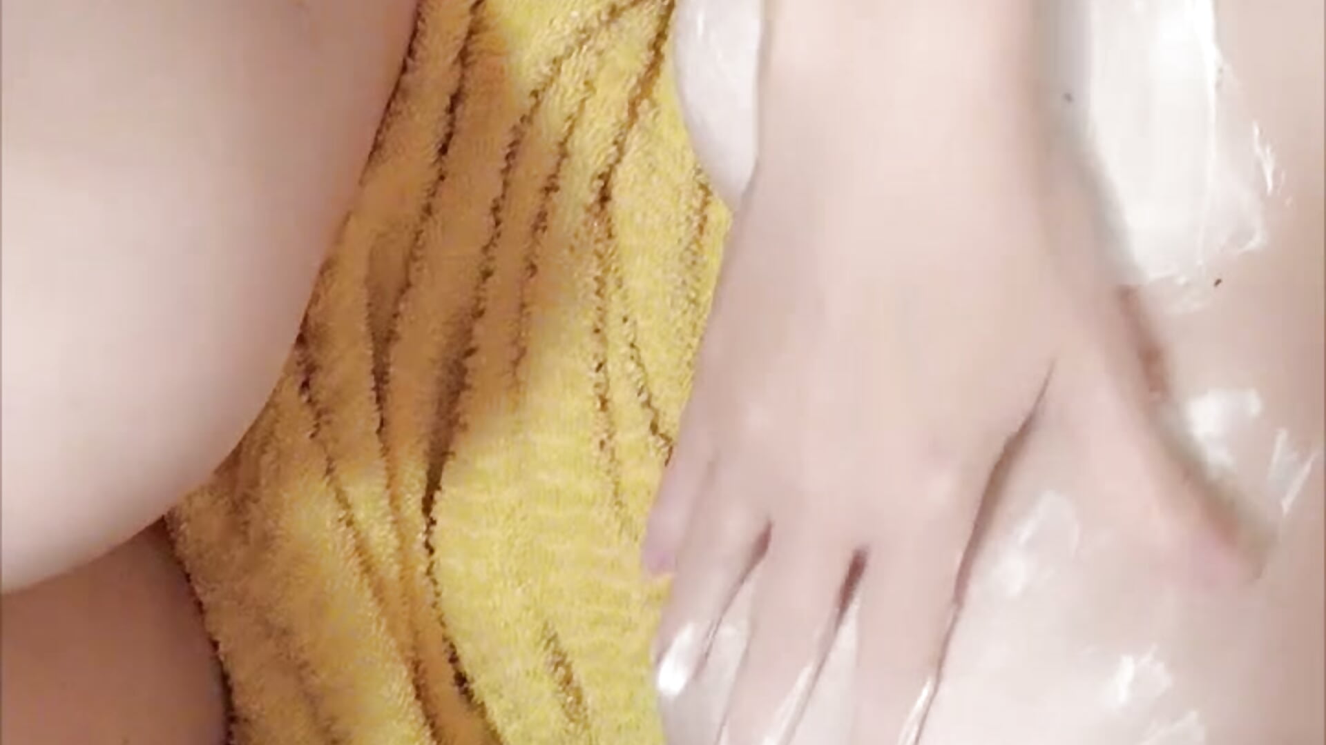 1000002313 - video van MssAngela cam-model