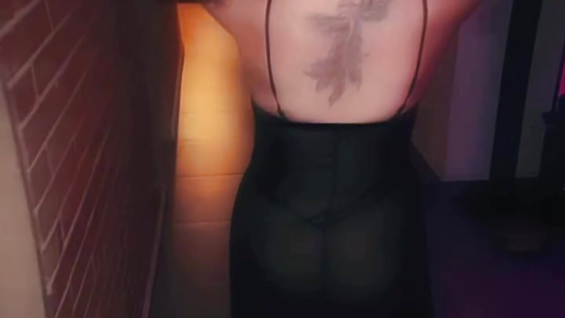 Under the bloody veil of the red moon, which colors the sky like an ancient omen,🌑#eclipse #333 #me – video od webkamerové modelky meda_kawaii_