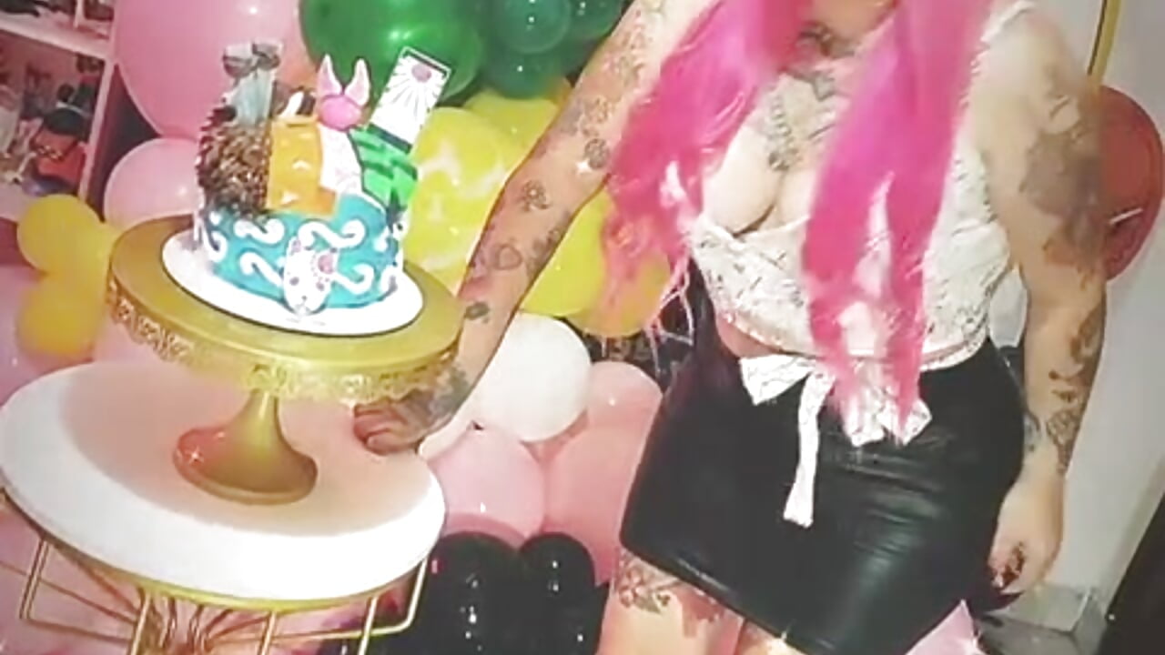 my birthday - βίντεο μοντέλου meda_kawaii_