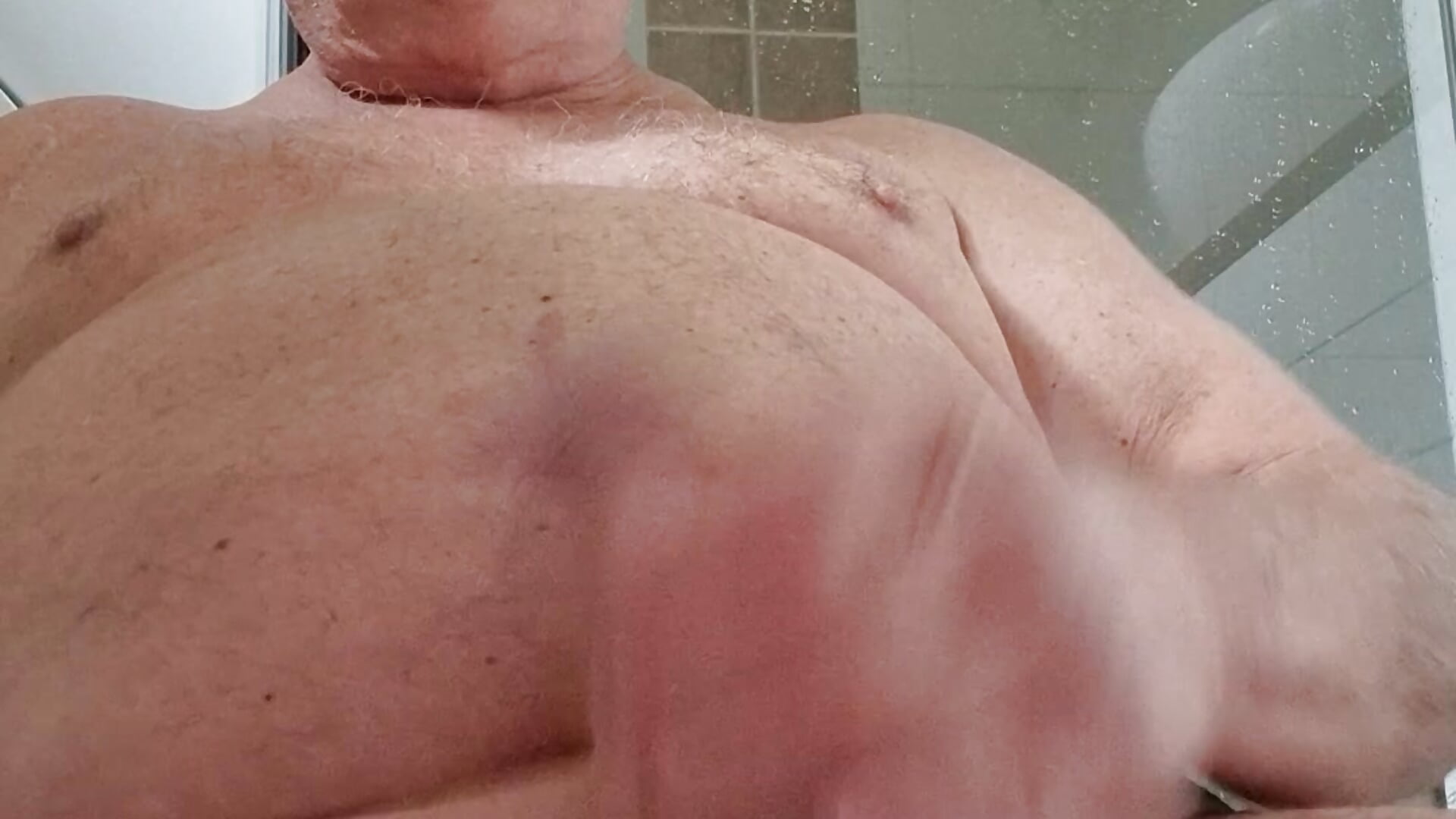 Chris had and cum – видео вебкам-модели ChrissBertilsson