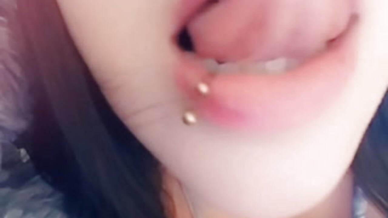 grinding lolafuccbunny - video by HYPHYtype cam model