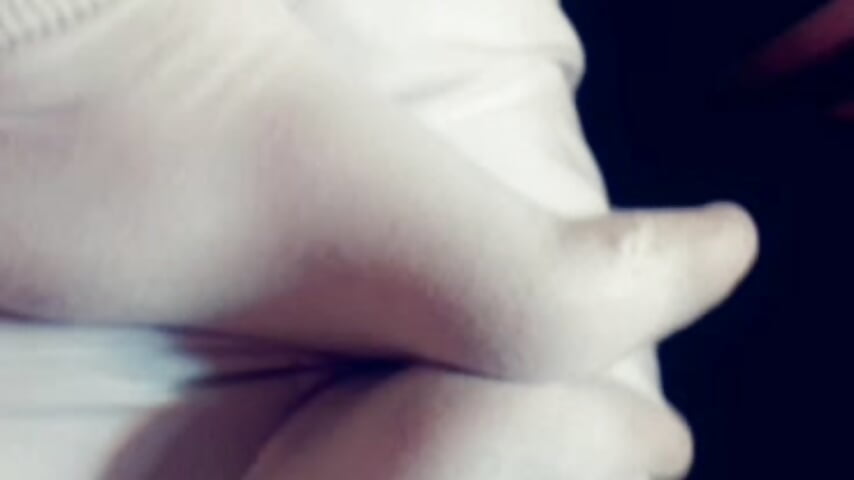 lolafuccbunny socked feetsies - video by HYPHYtype cam model