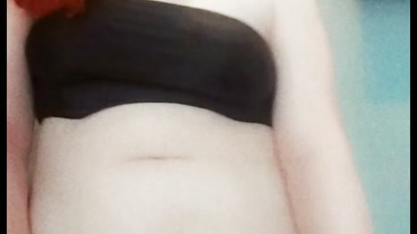 fine fucc bunny teasing in the pink leggings - video by HYPHYtype cam model