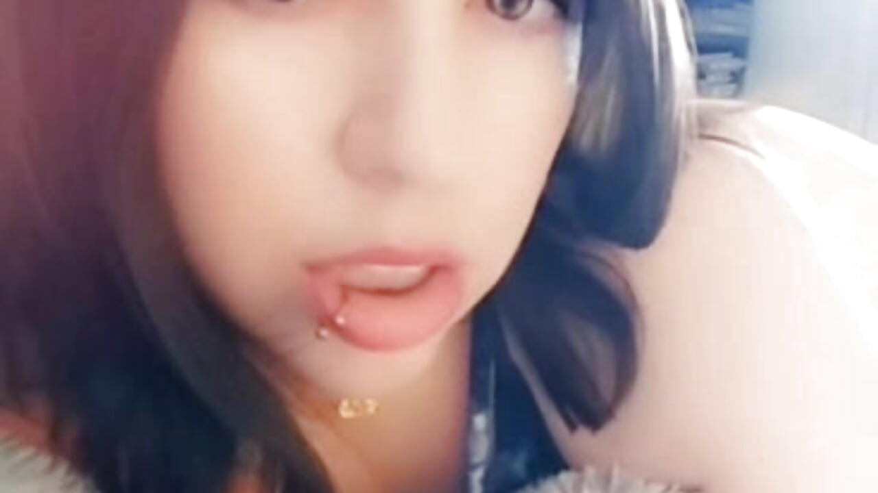 rubbing myself thinking of you - video by HYPHYtype cam model