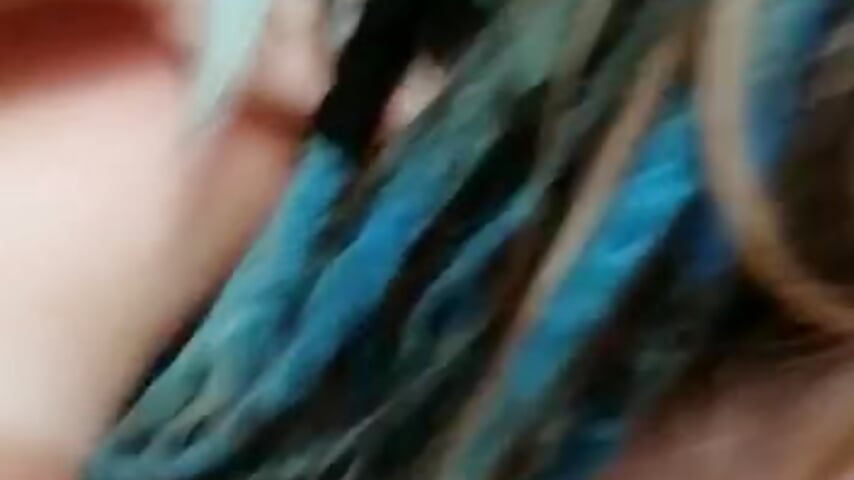 Hardcore Deepthroat Clip - Video von MenaDreadfull Cam-Model