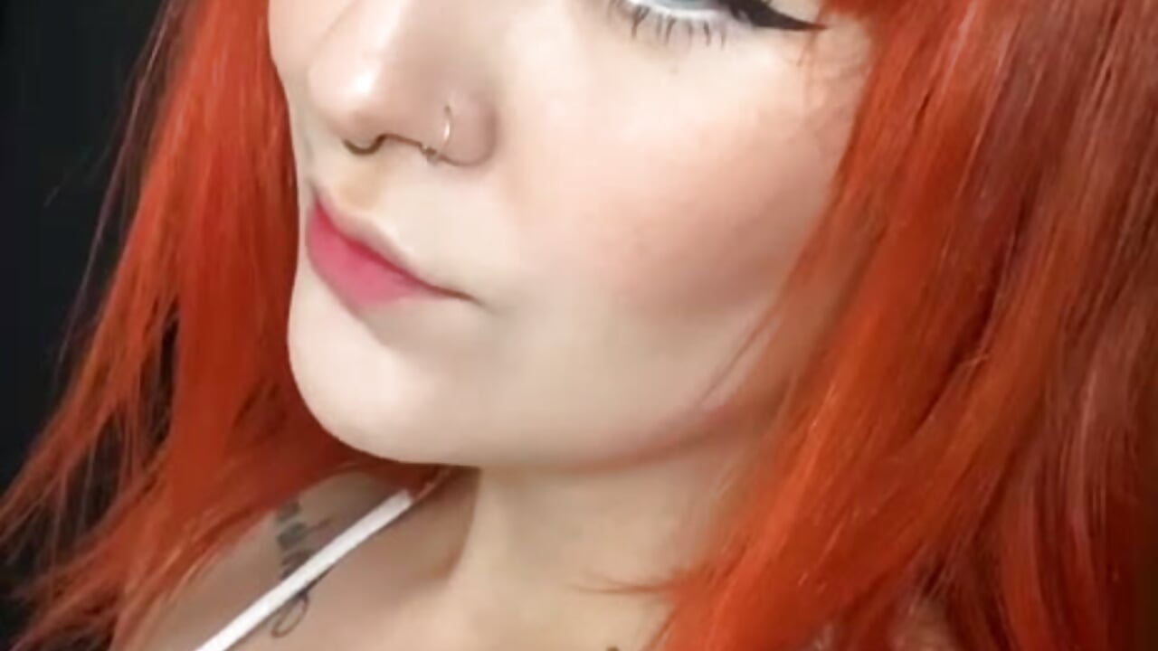 HEY - clip cu MaryJaneDove model videochat