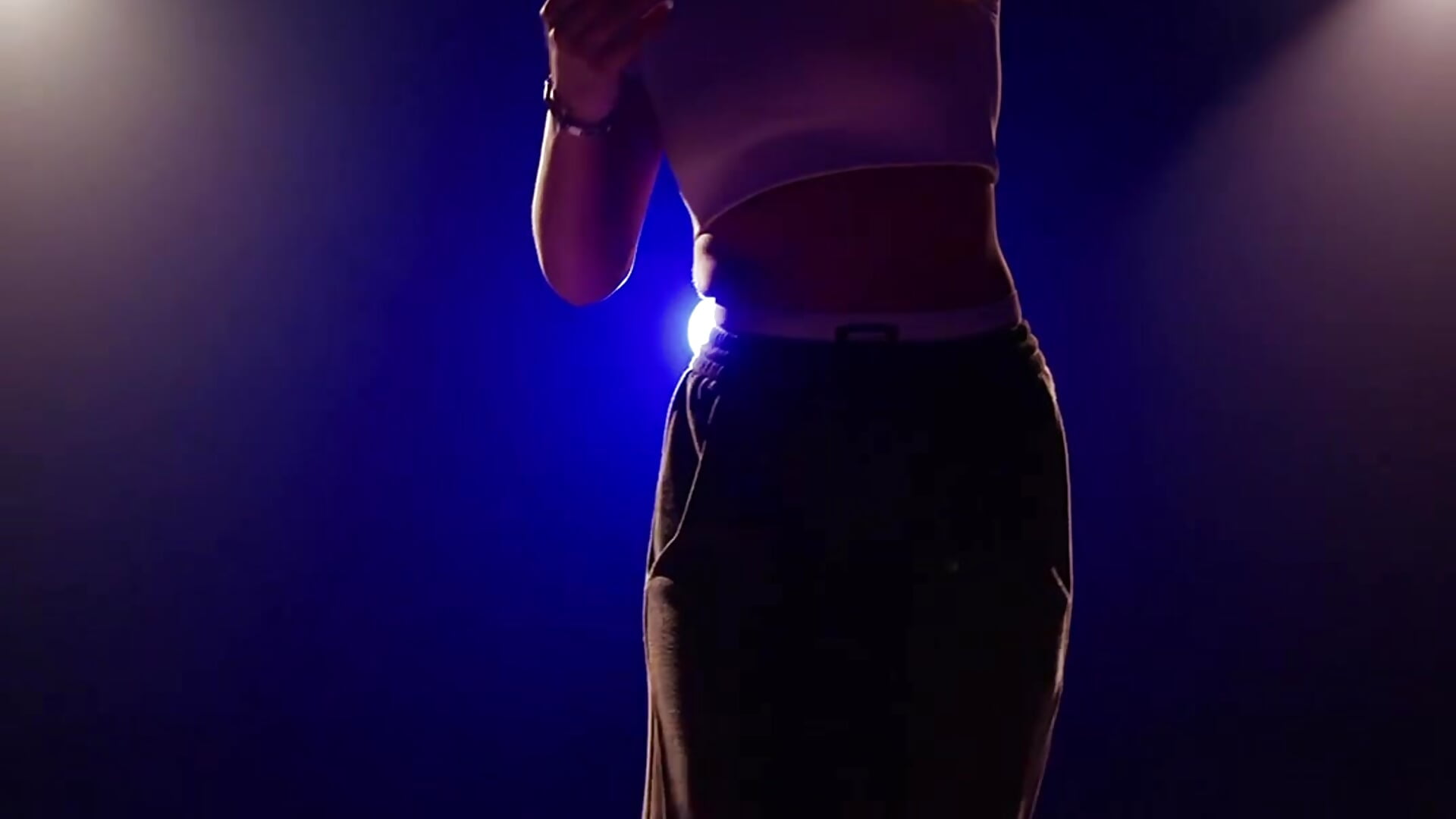 playing with light - video by Scout_Avrora cam model