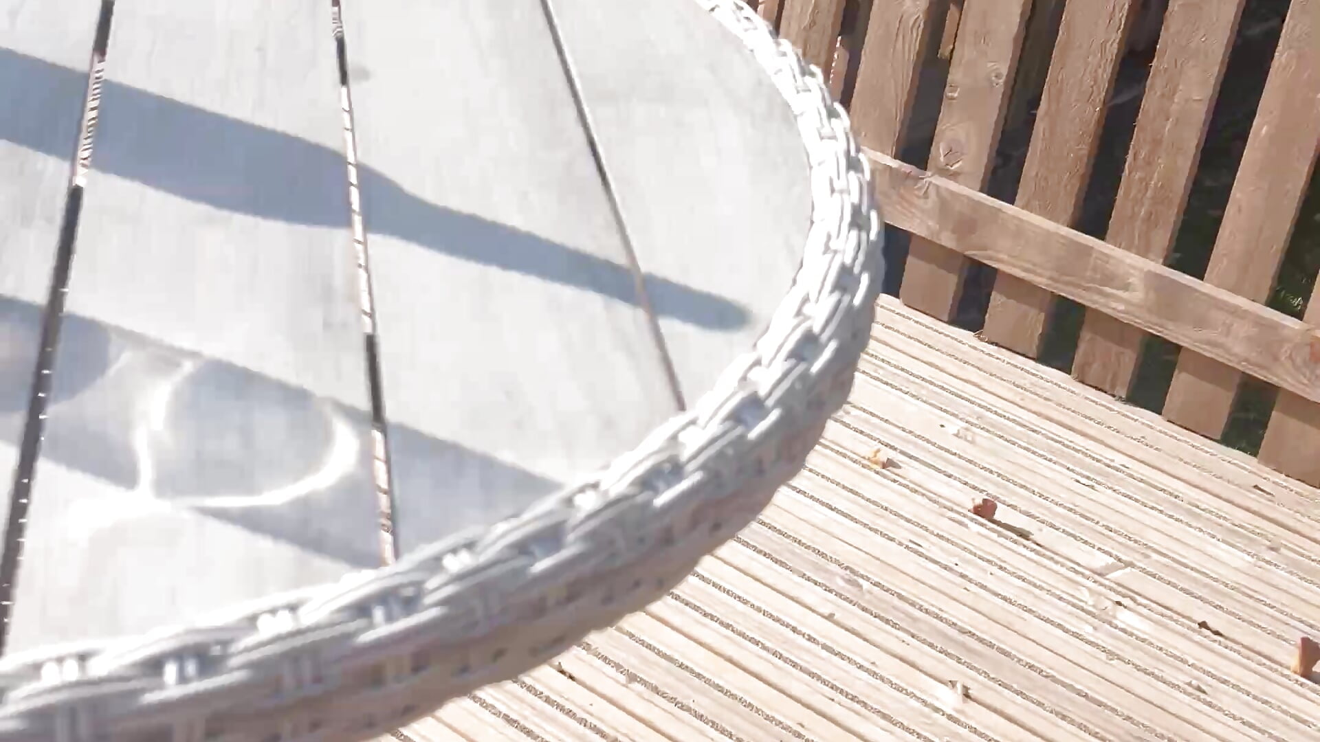 Both having a wank after BBQ and enjoying the countryside view 😂 - stripmequick主播的视频