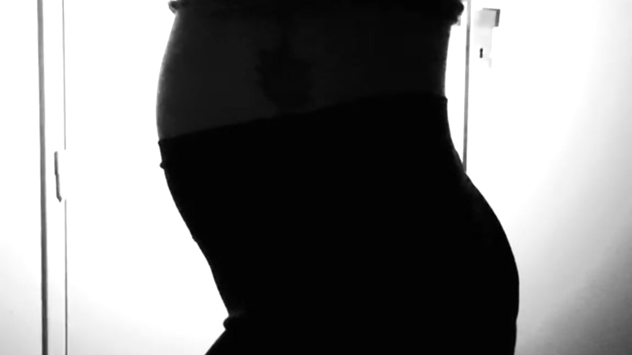 Pancita — filmik MilfAngelQueen, modela(-lki) na kamerkach