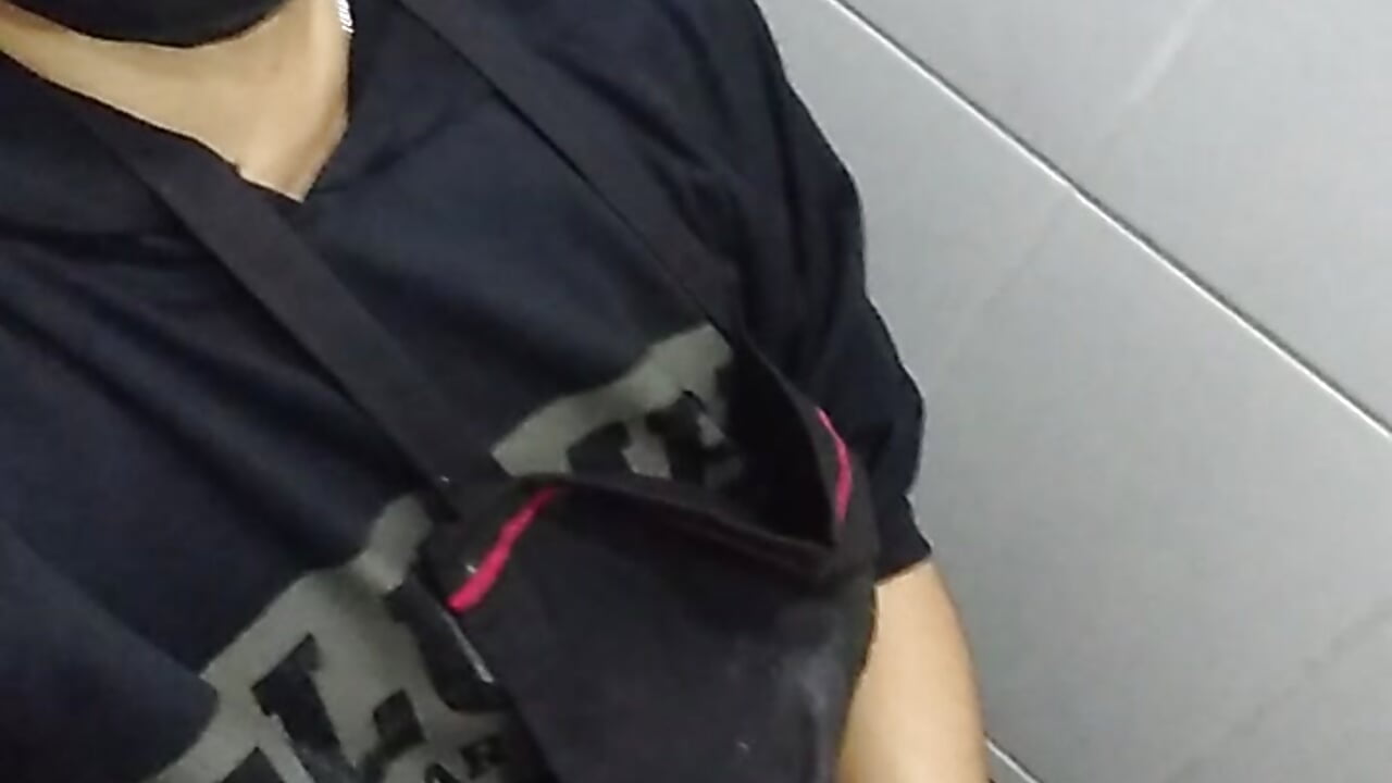 Calientisimo 🥵🔥 - video của người mẫu cam AlexAlejandro13