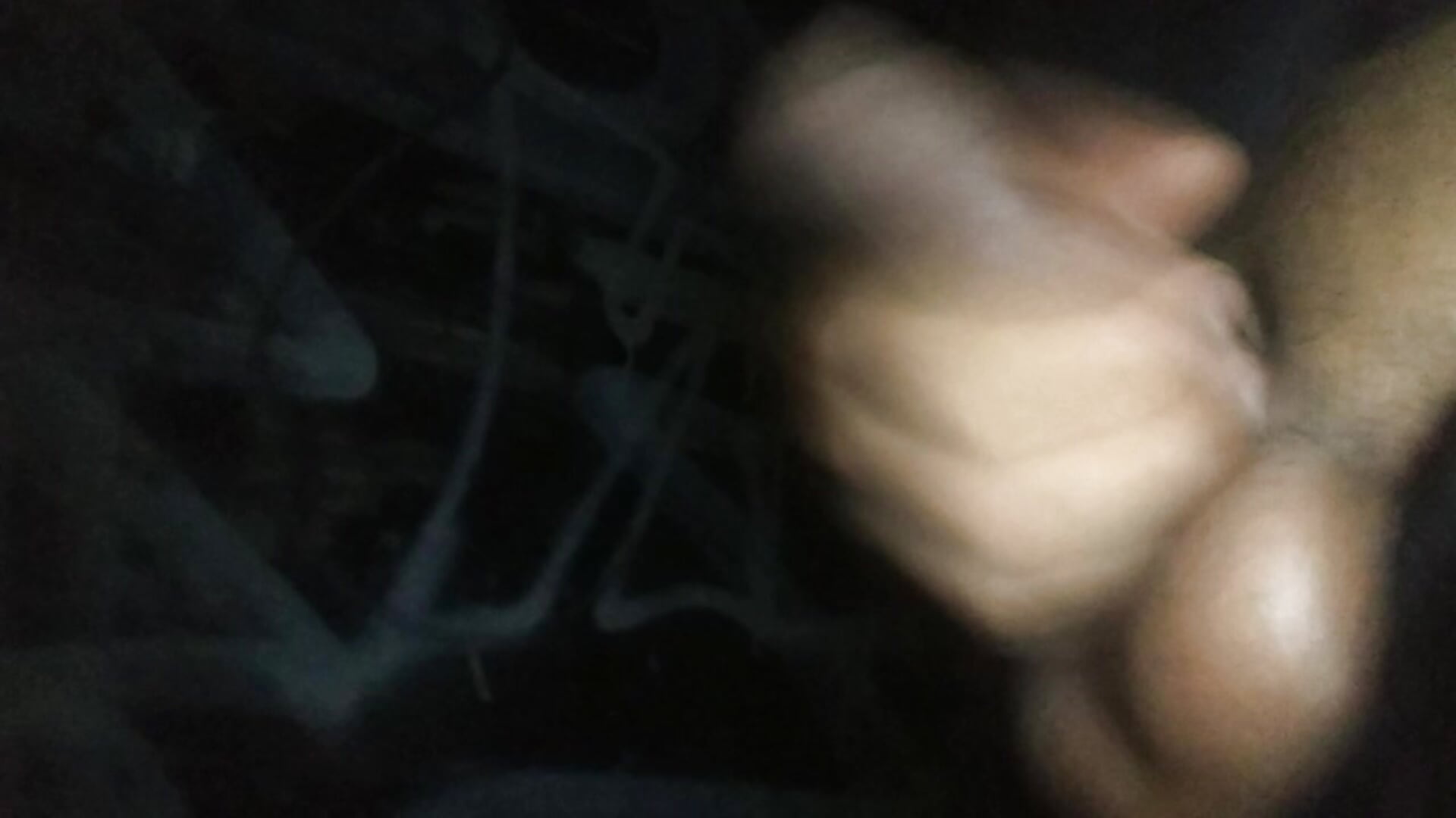 Lechita en el parque 💦🌙 - video by AlexAlejandro13 cam model