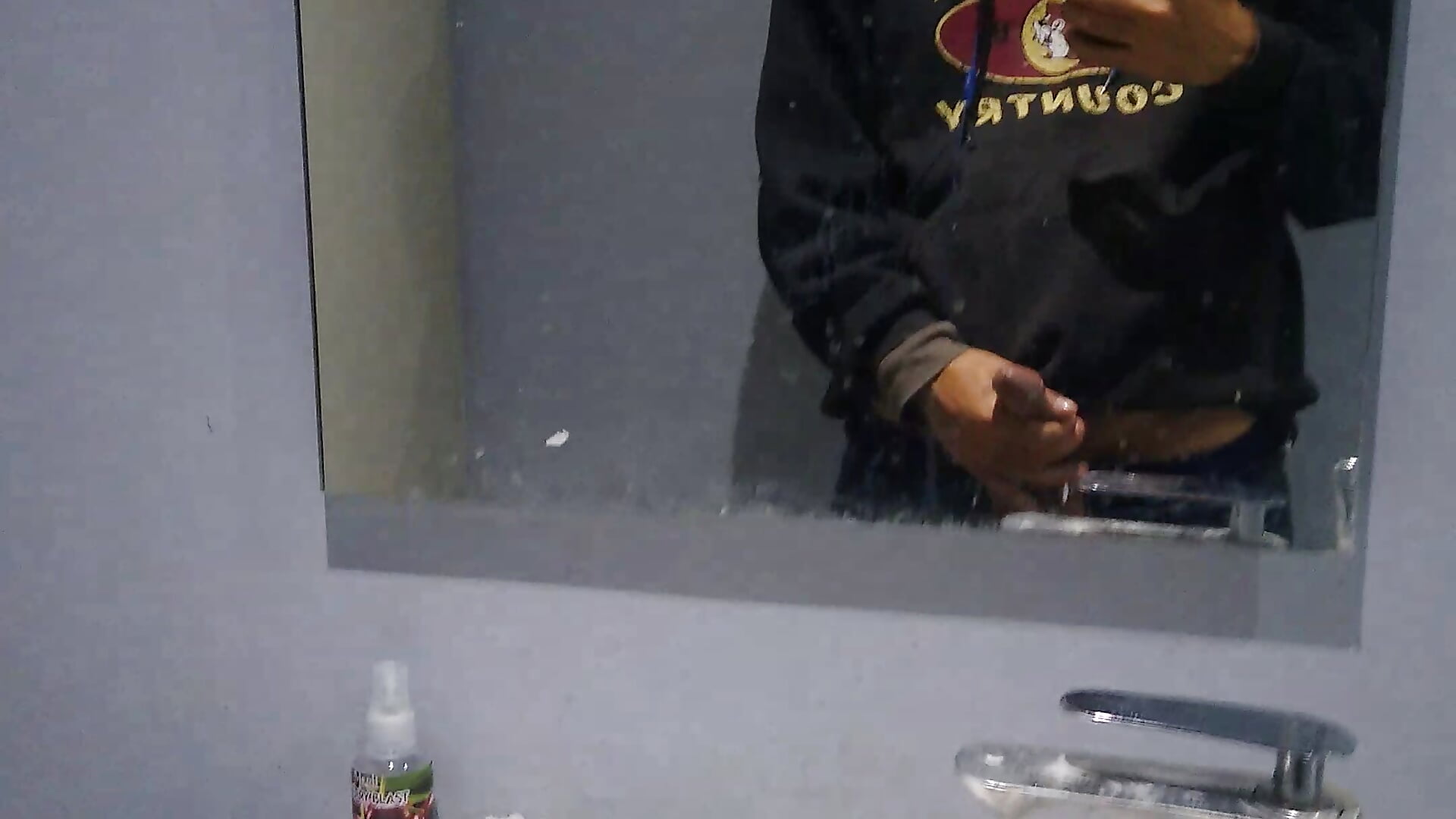 Baños Publicos 💈 - video by AlexAlejandro13 cam model