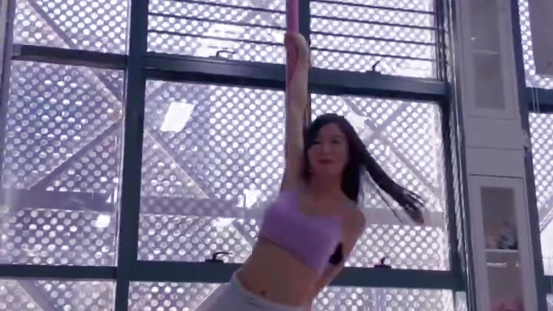 Pole dancing - video by _z_____ cam model