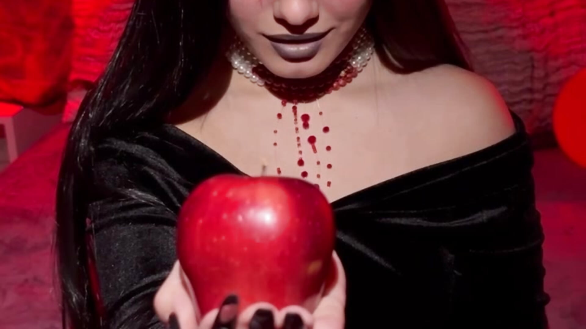 Trick or treat ? - video by _blowjob_queen cam model