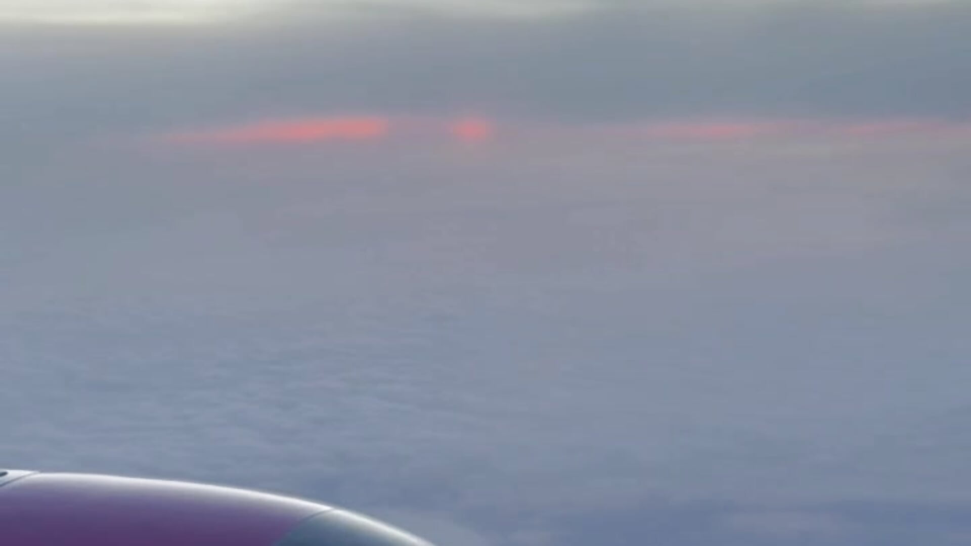 Flying somewhere always inspires me♡ - video by Lumihana cam model