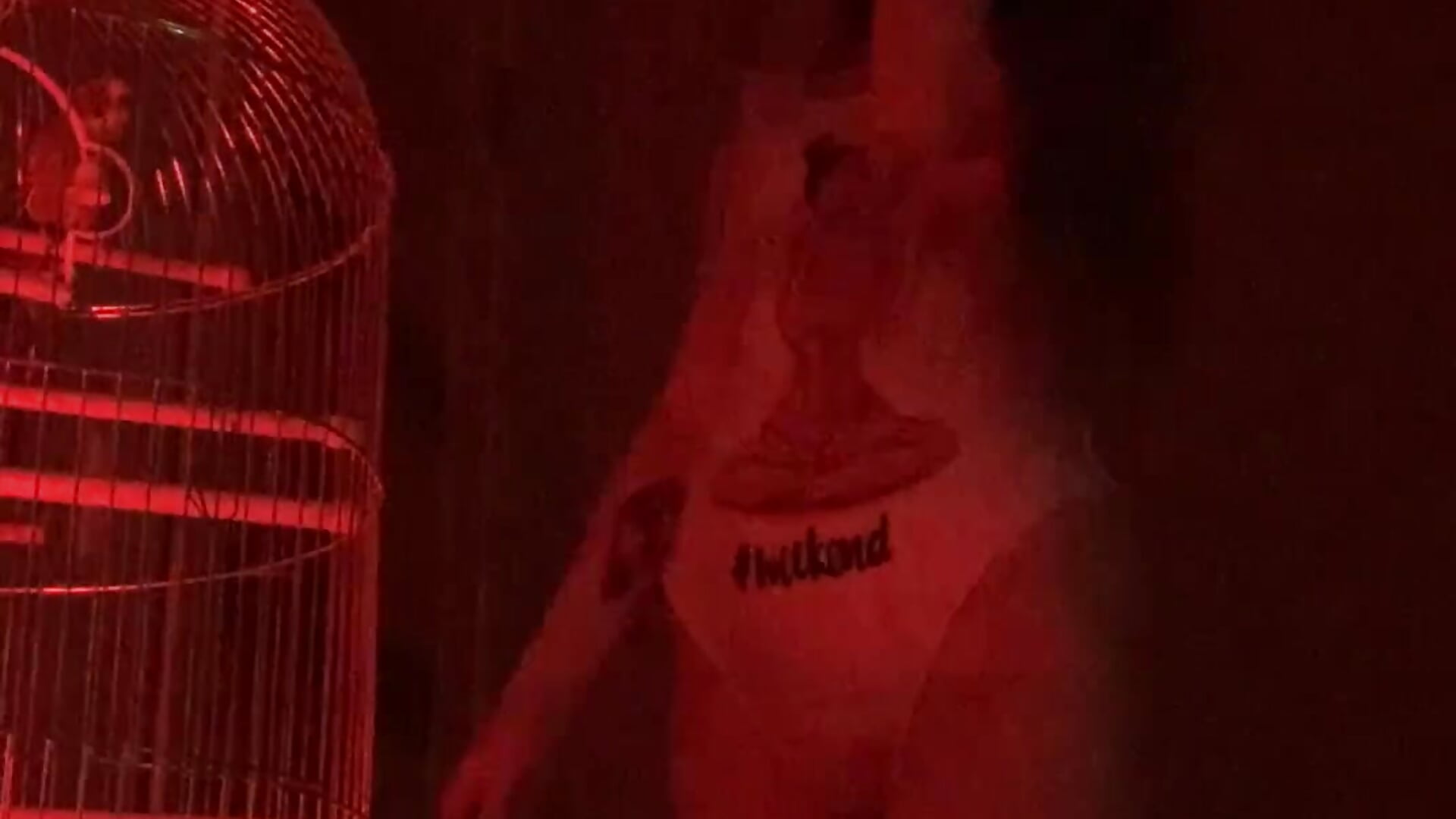 Sensual dance - video by kate_pierce cam model