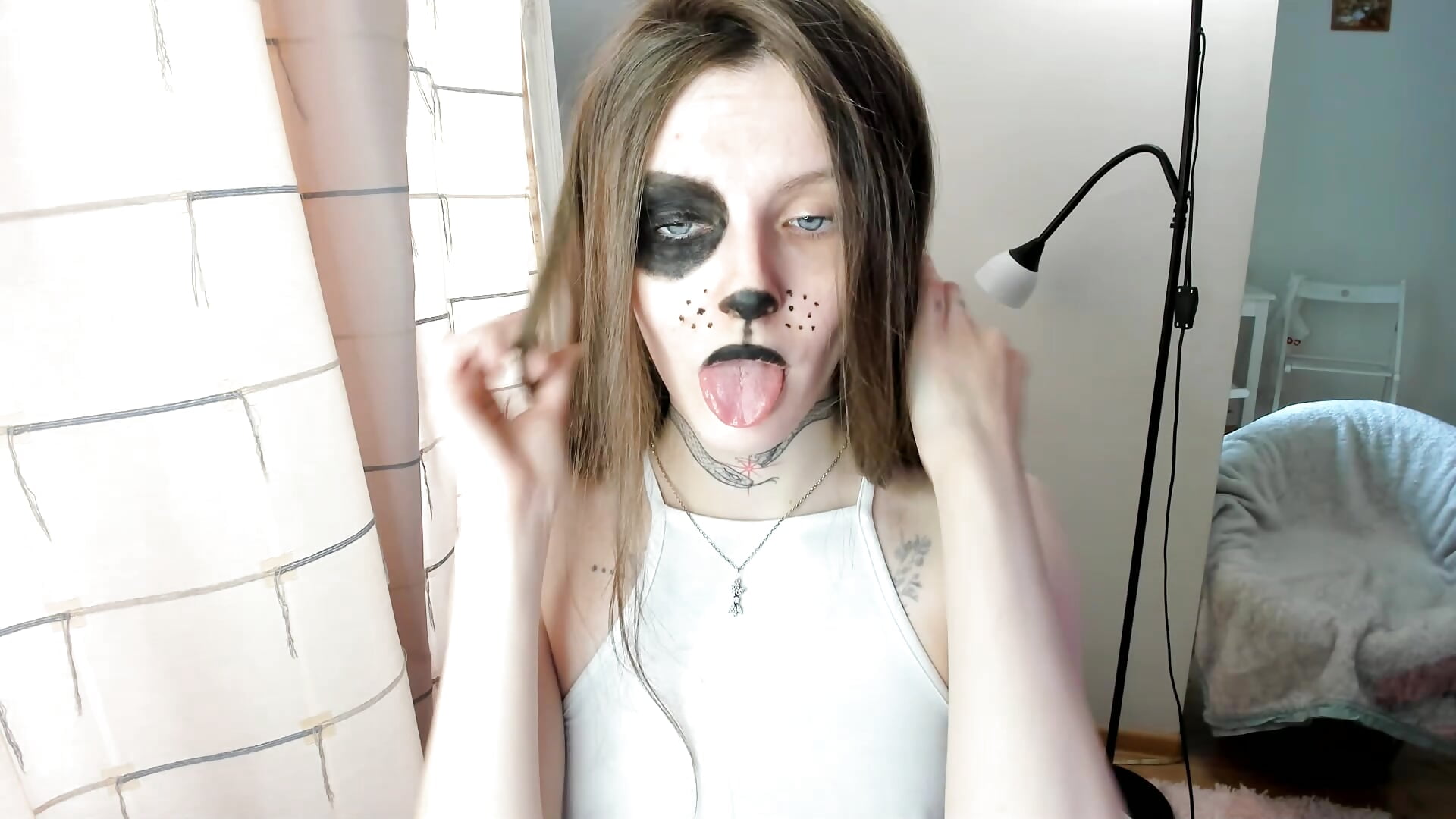 Puppy needs treats ^_^ - video by kate_pierce cam model