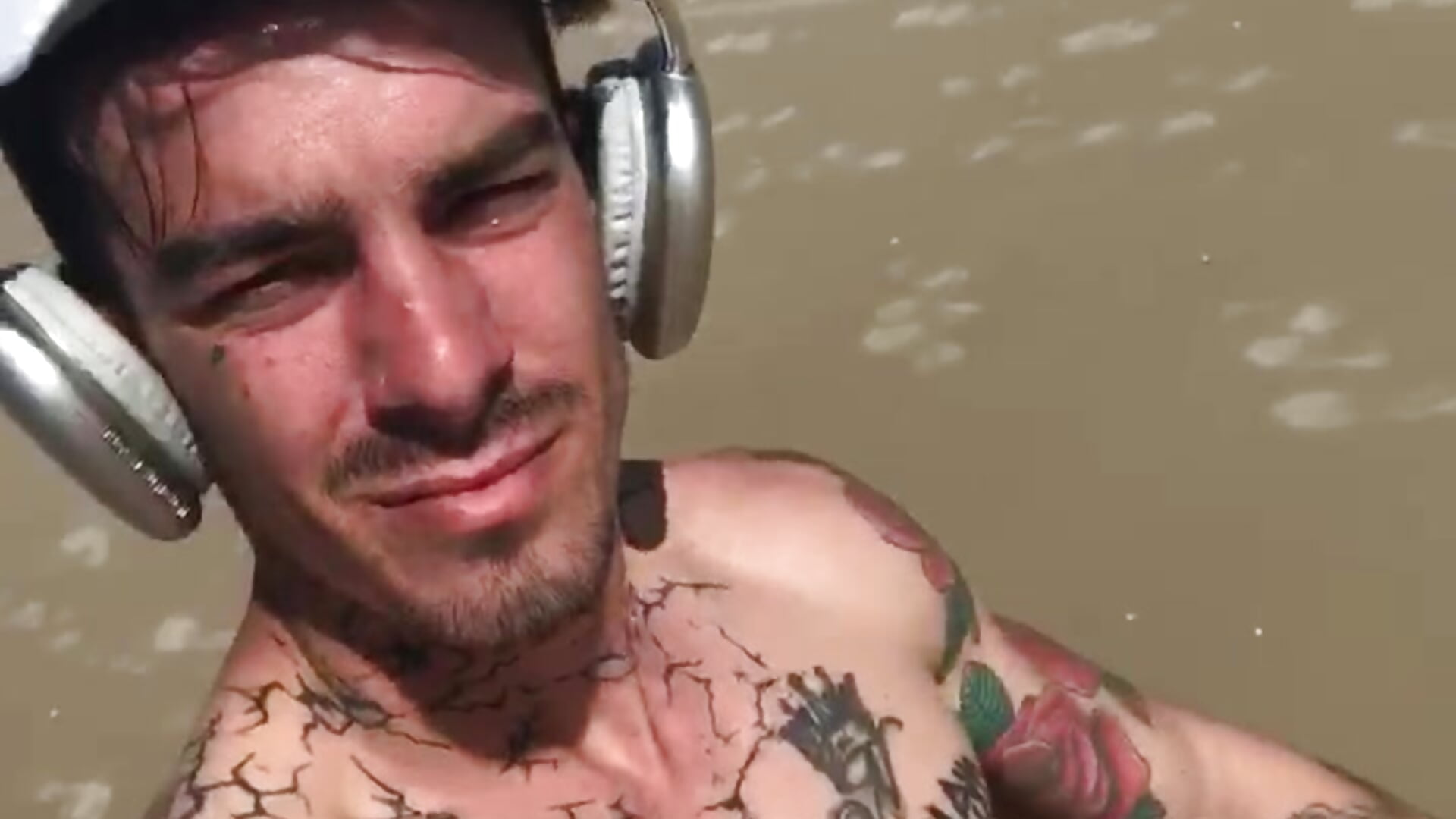 Florianopolis brasil - vidéo du modèle de showcams Tattooboy0