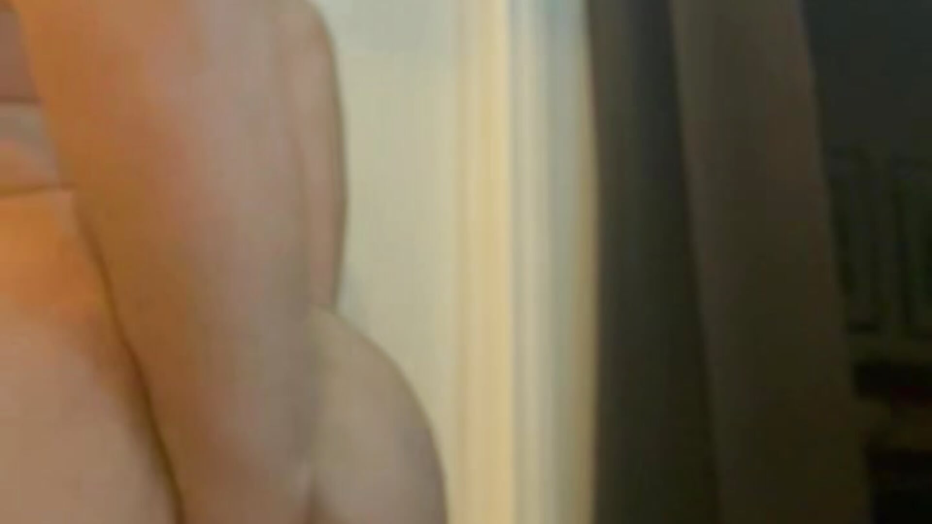 Trying to fist myself for the first time