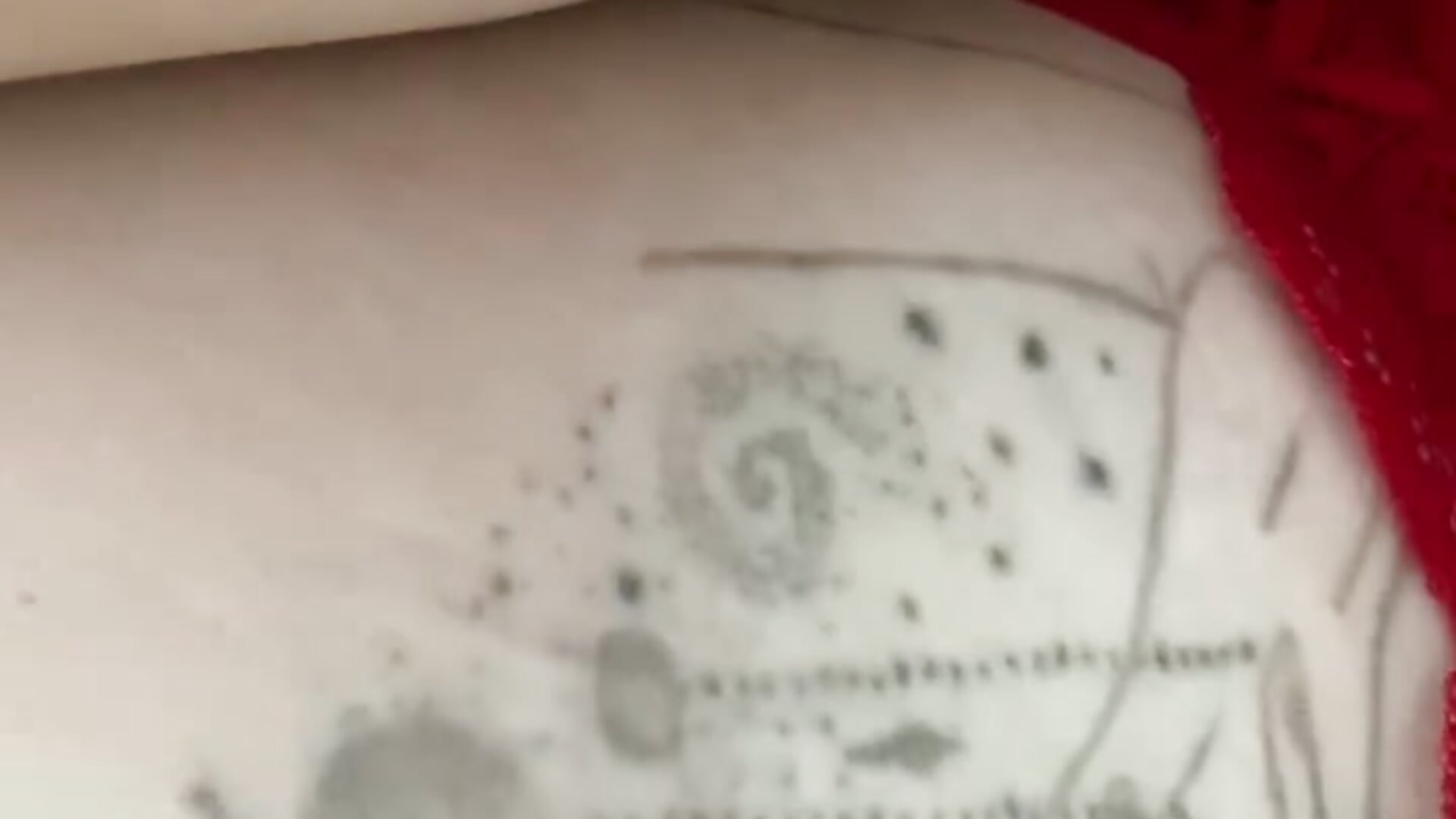 tatoo - video by Medelyn77 cam model