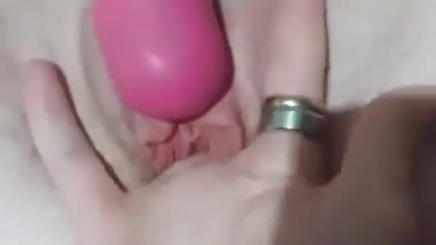 wet pussy getting fingered while she uses vibrator - video av hardcorecouple69