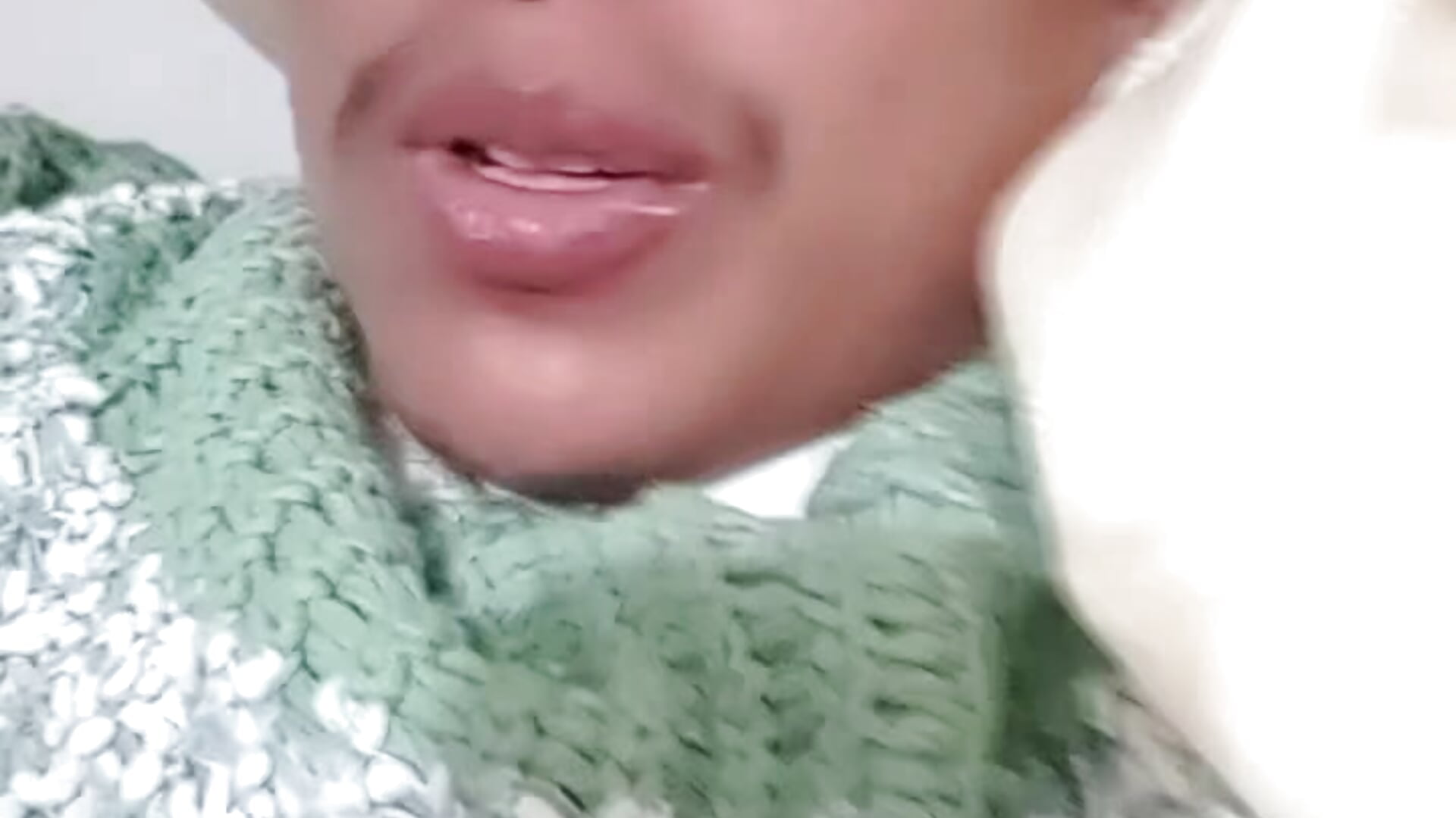 1000040736 - video by TRIXTERXXX cam model