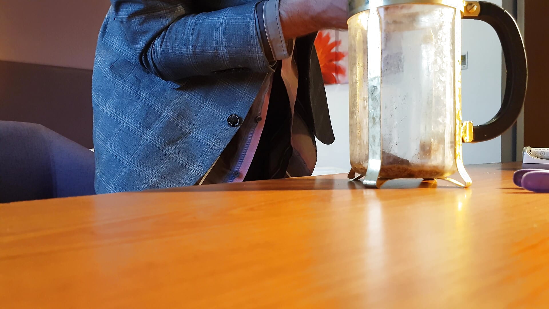 Making coffee at the hotel Premier Inn - video by theSmallest-dick cam model