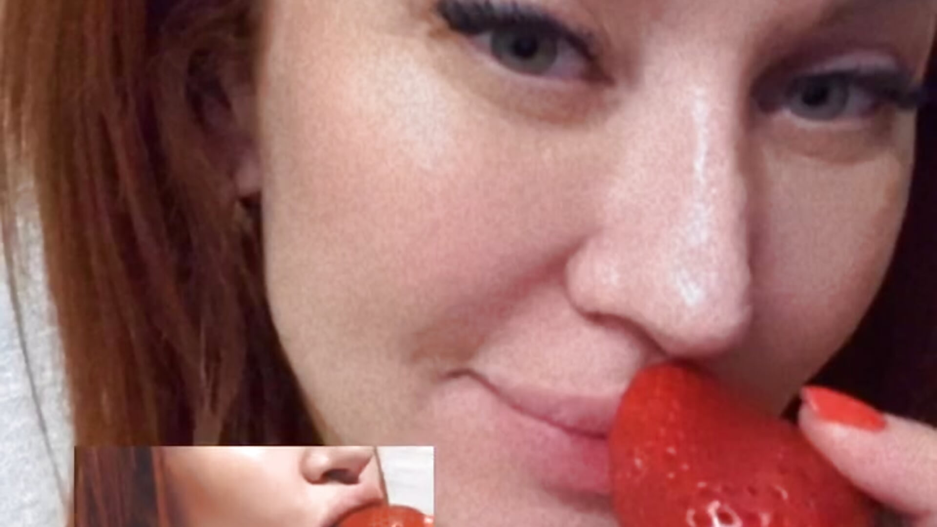sweet strawberry - video by Jullia_Moor cam model