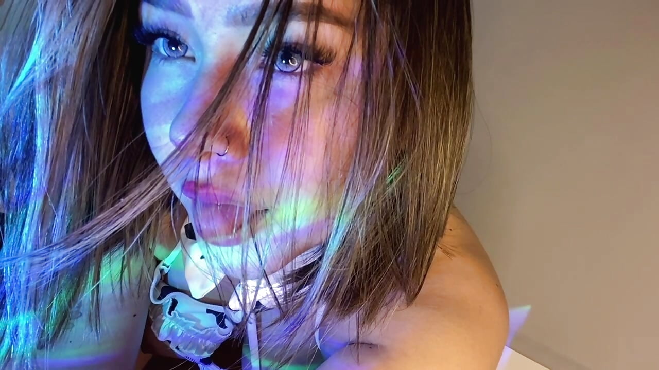 😏😏 - video by sammbunny cam model