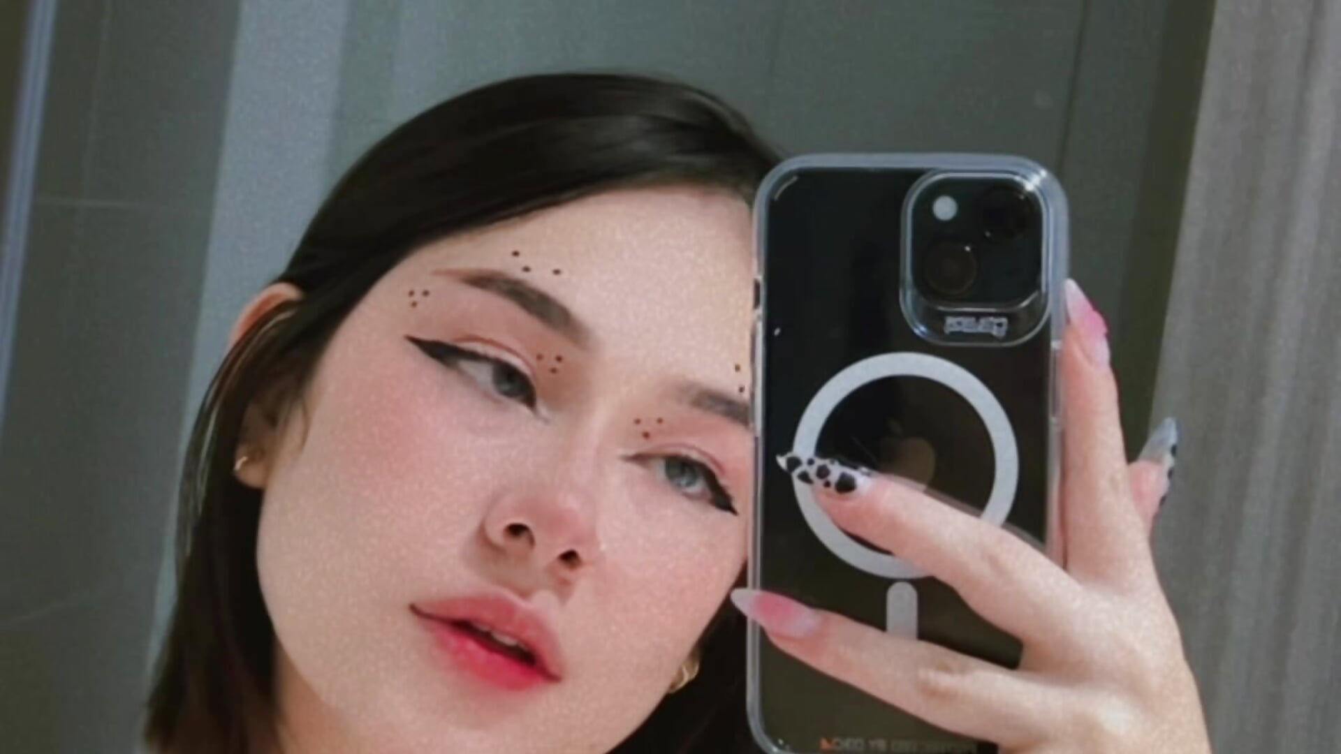 🧡 - video by sammbunny cam model