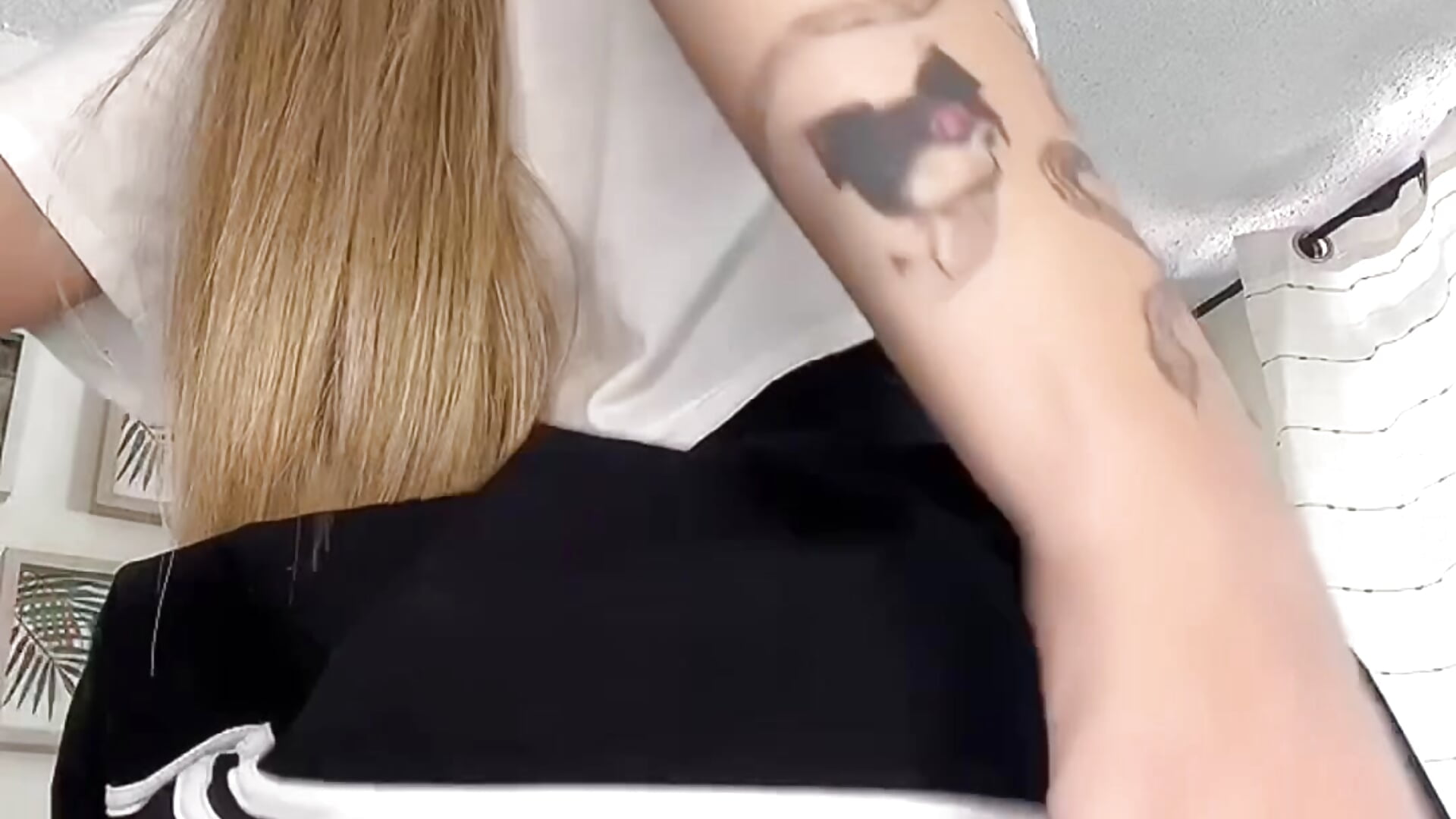 Do u like this skirt? 😼 - video by devlin_nurmi cam model