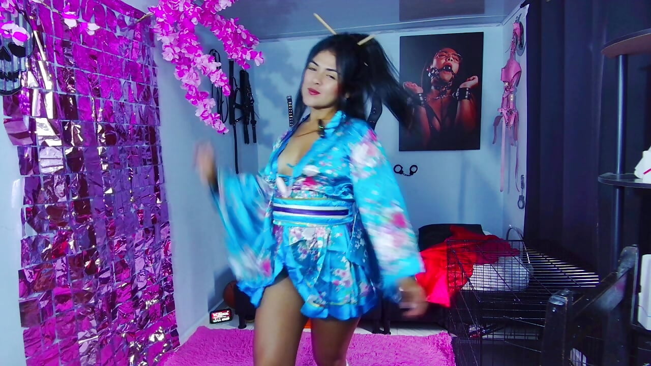 2025-04-04 07-37-38 - video by Andreas-grace cam model