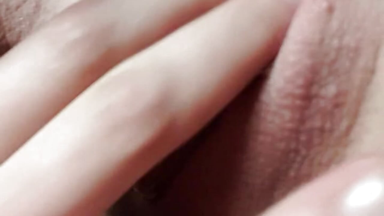 Small tease– BillboardBobby kameramodell videója