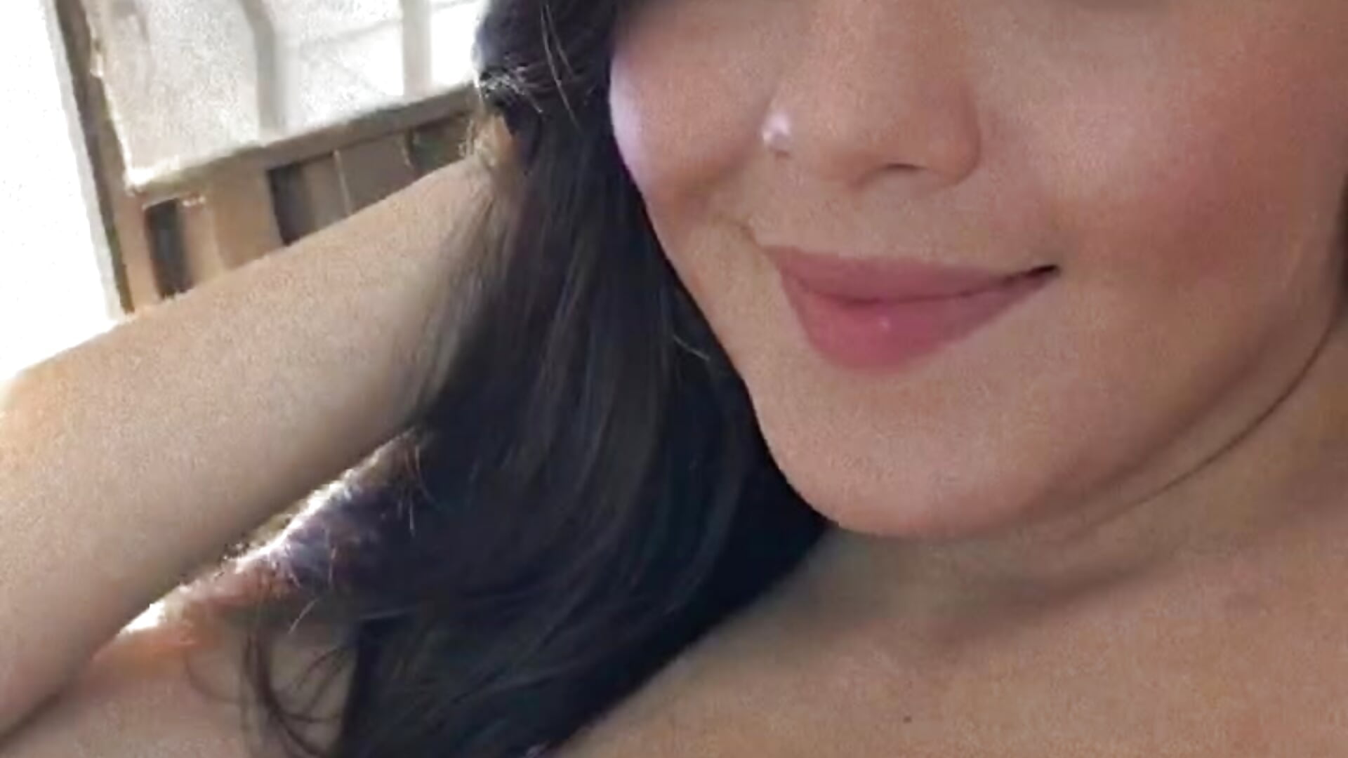 Ari🤍 - video by Beautyari_ cam model