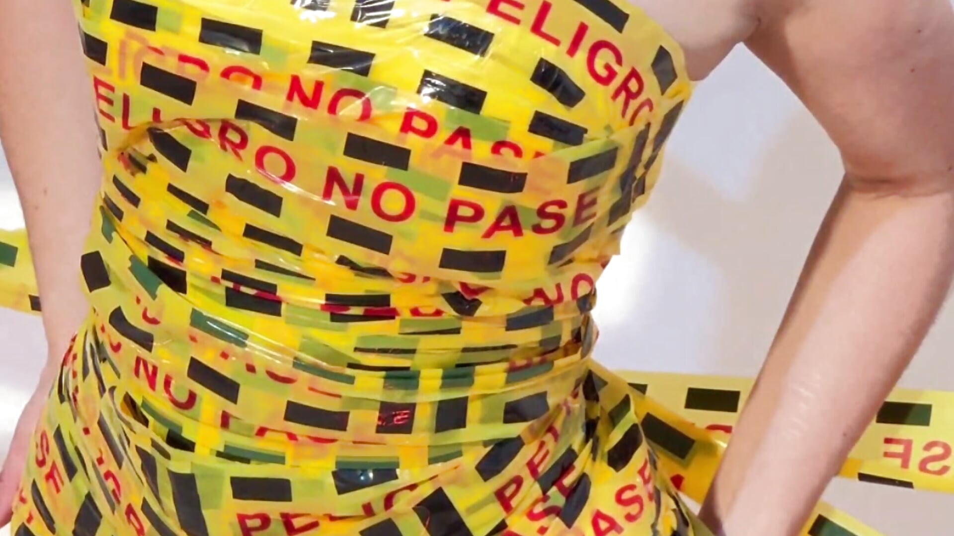 Danger attracttion - video oleh model kamera JennaOlsonX