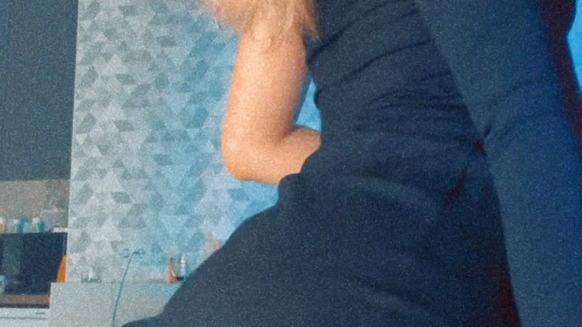 tiny black dress <3