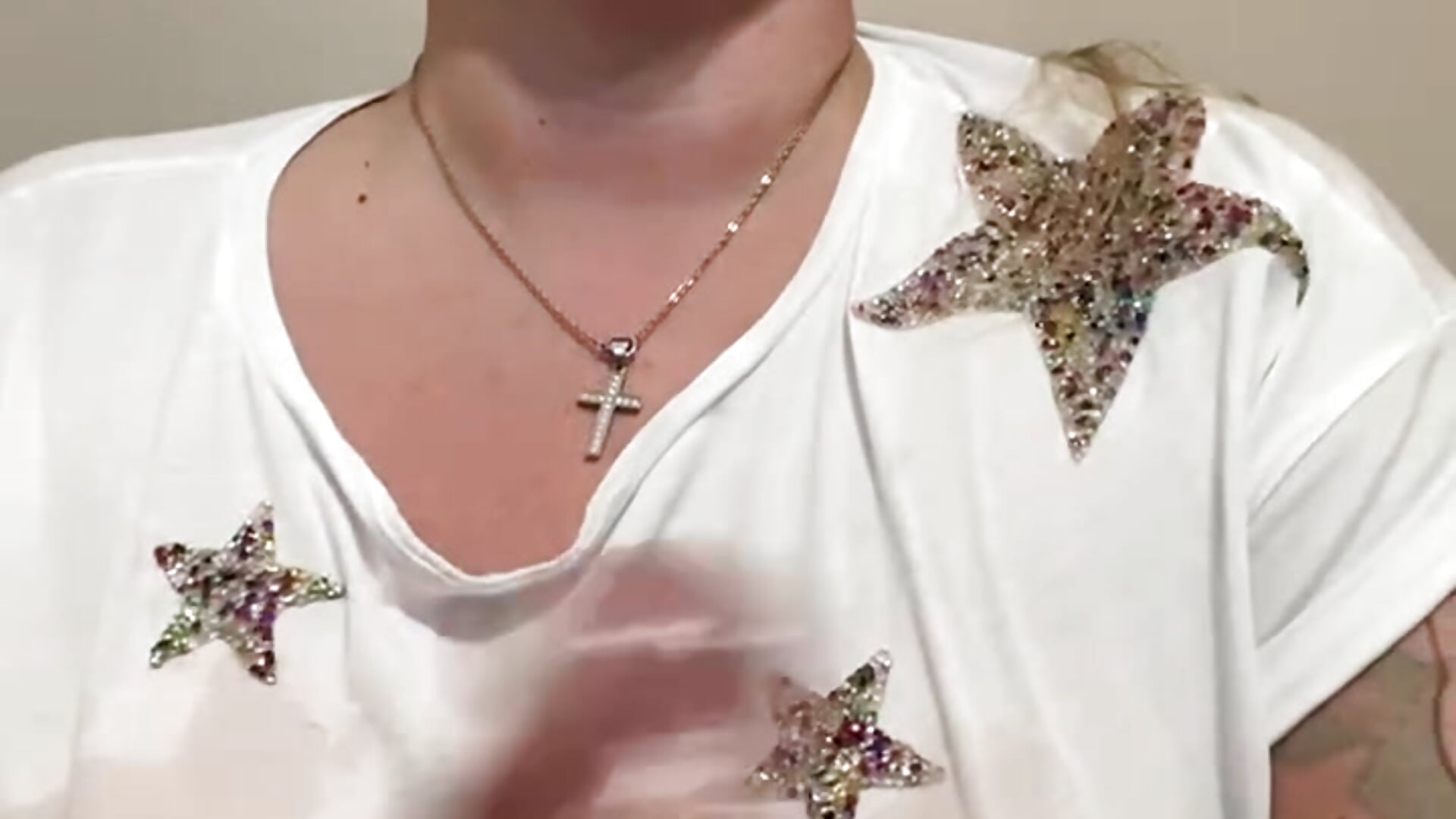 Condom fuck - відео від вебкаммоделі BustyVicky