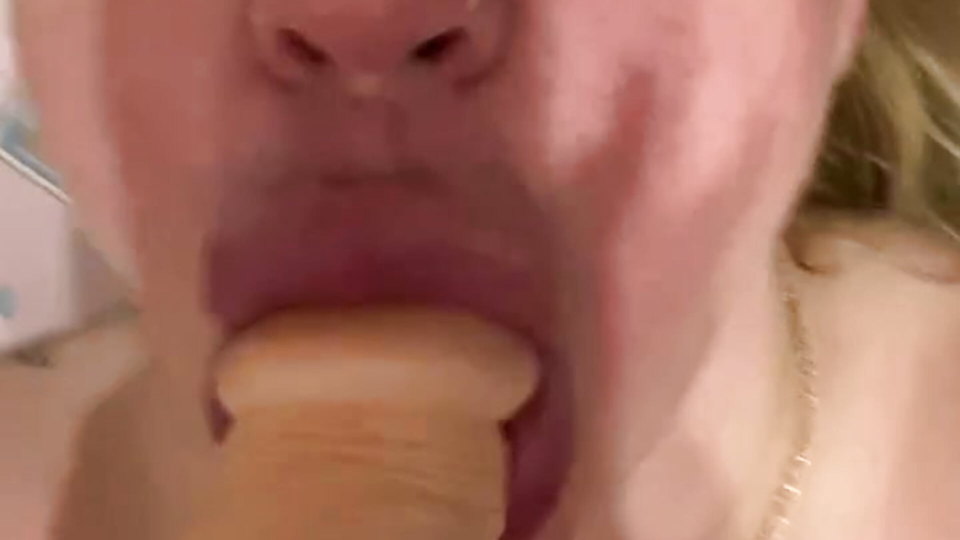 After shower fuck - відео від вебкаммоделі BustyVicky