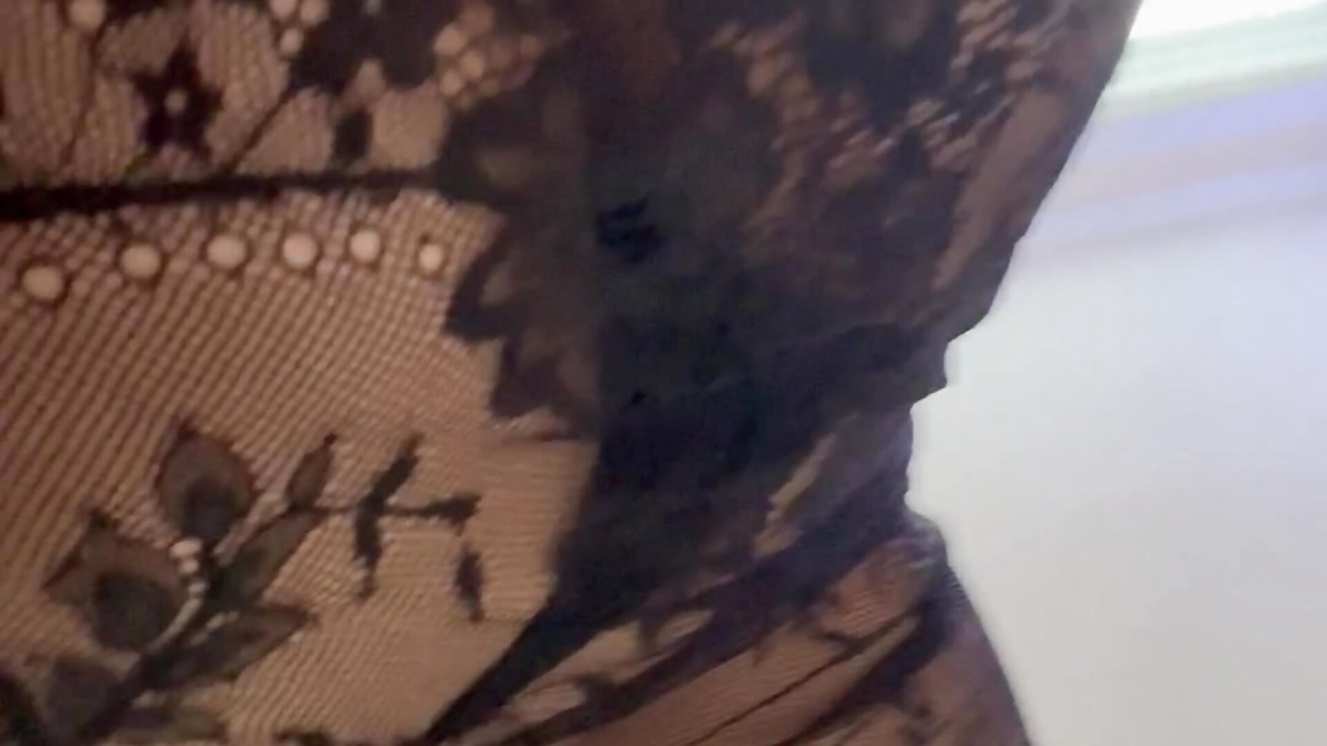 Shake in lace - video by RuggyRackz cam model