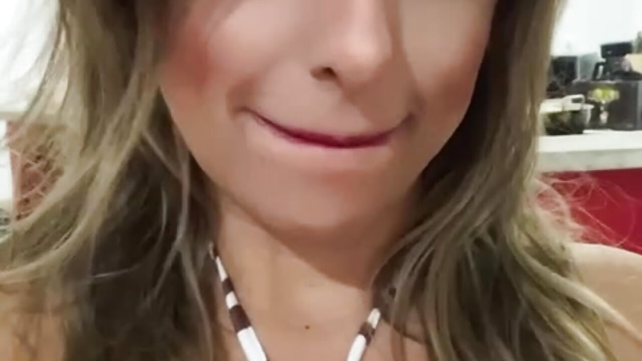 WhatsApp Video 2023-10-10 at 10,57,17 AM - video by sammyqueenx21 cam model