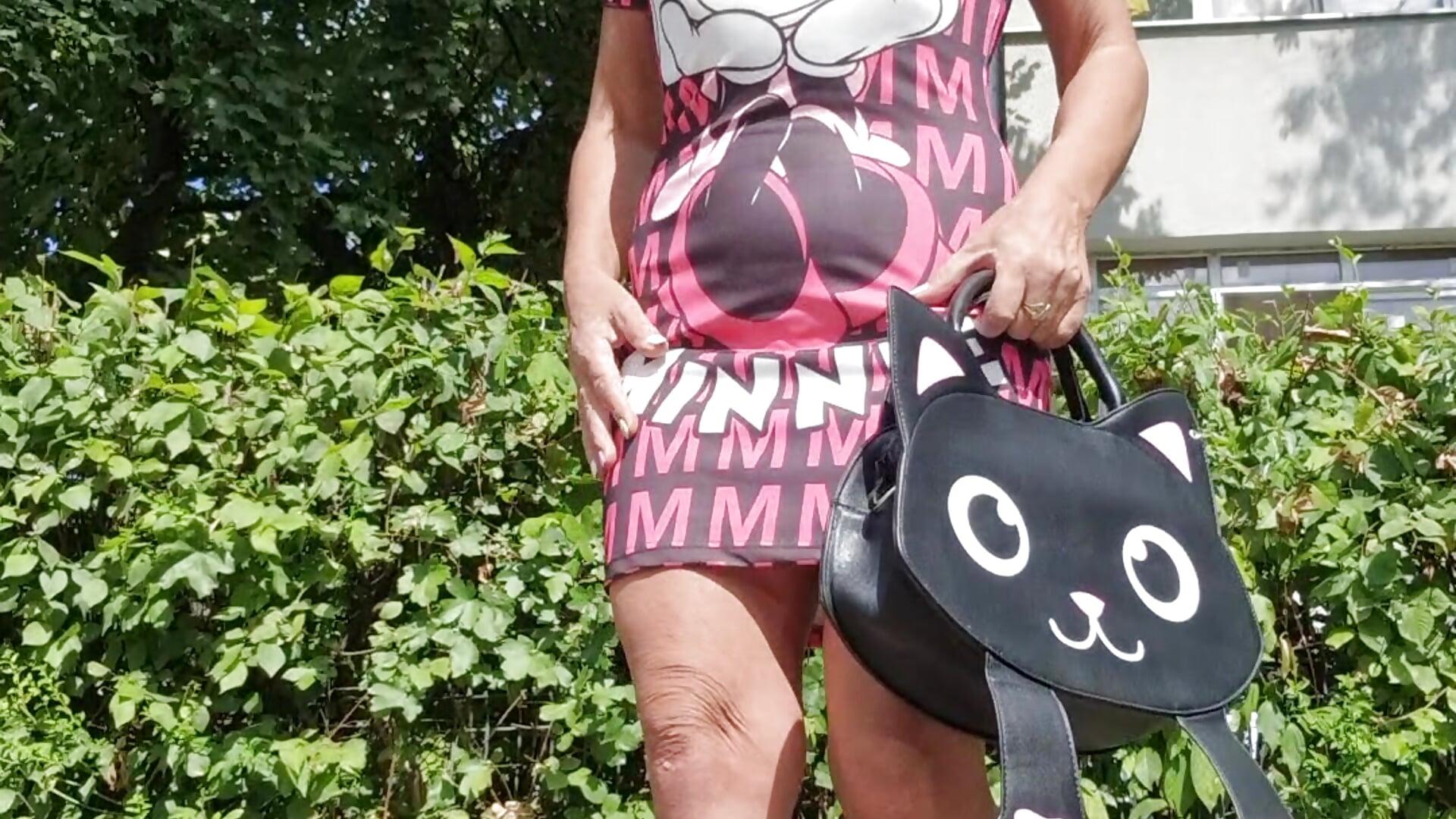 9 august - vídeo de Lissabeta modelo de câmara