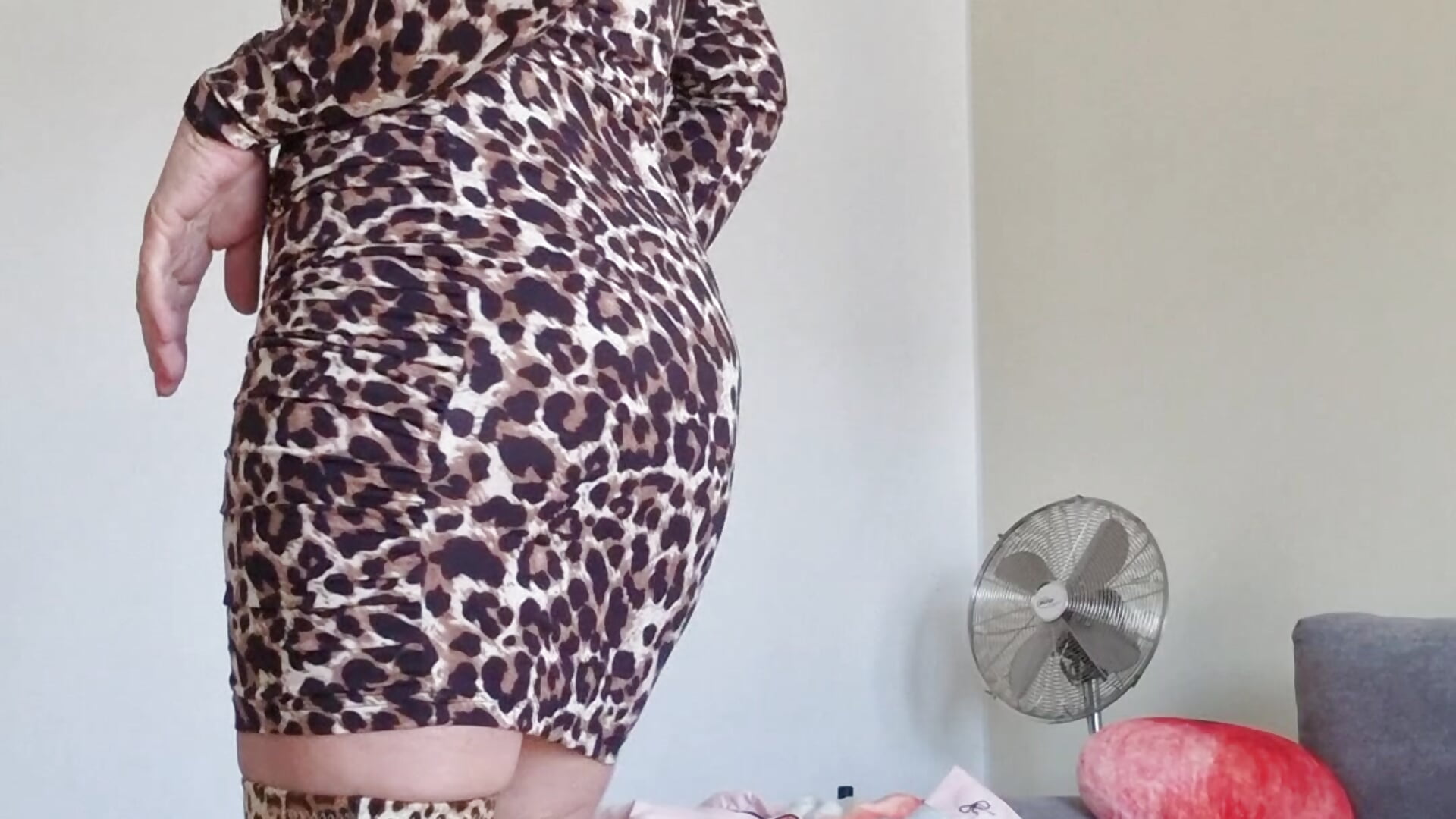 20250105_133002 - vídeo de Lissabeta modelo de câmara