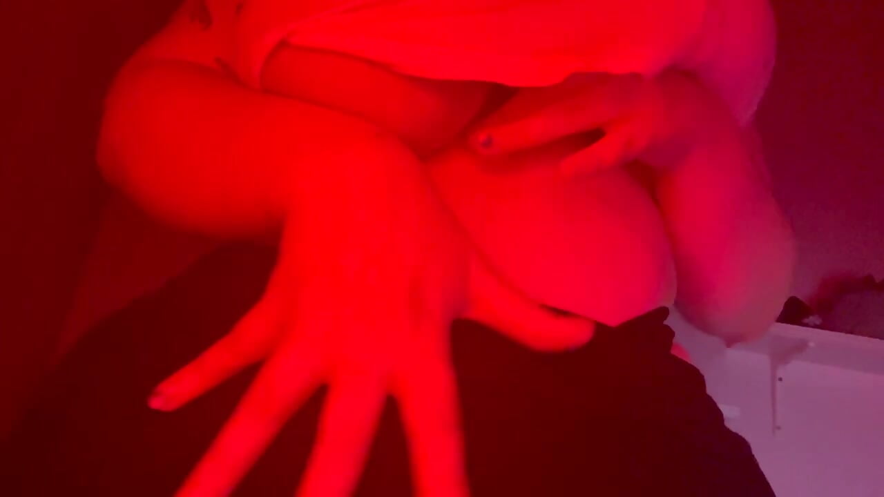 just vibe^^ - video by _tasteme_ cam model
