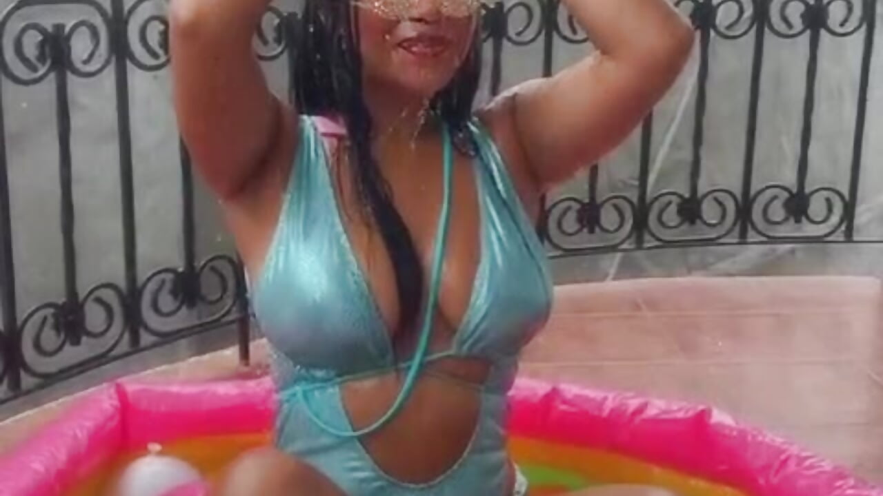 happy - video by SSCARLETH_ cam model